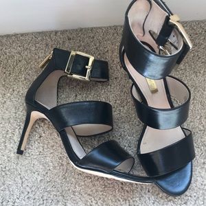 NWT Louise eat Cie Shoes / heels